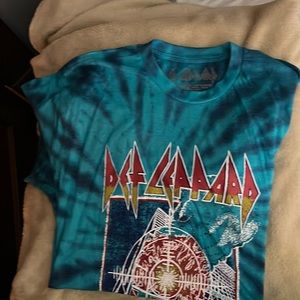 Def Leppard t-shirt